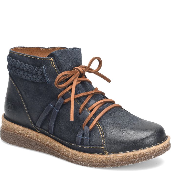 Born hiking outlet boots