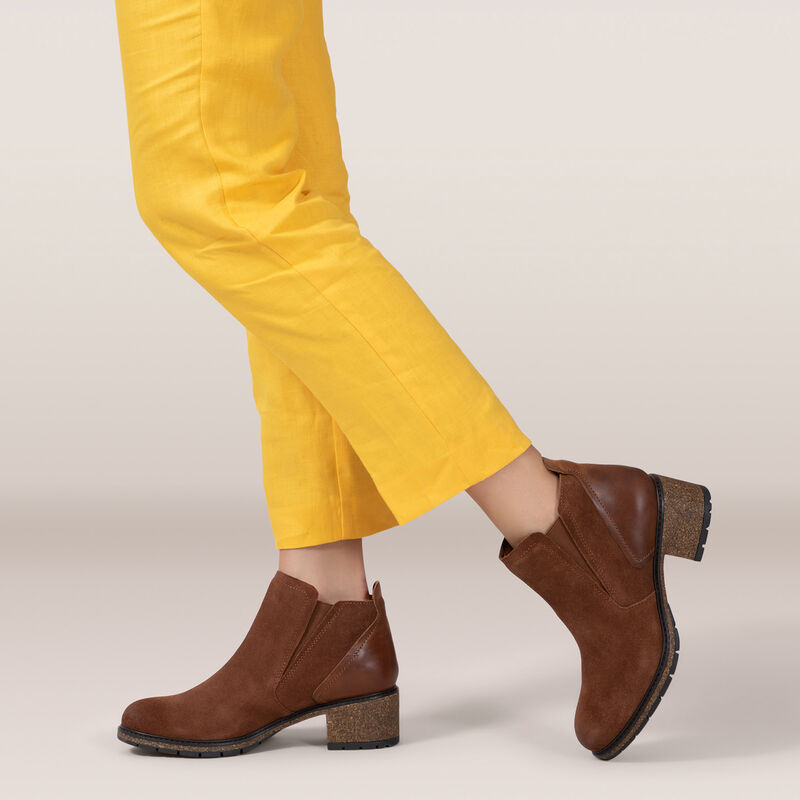 Women's Aetrex Frankie Boot Color: Caramel Cafe